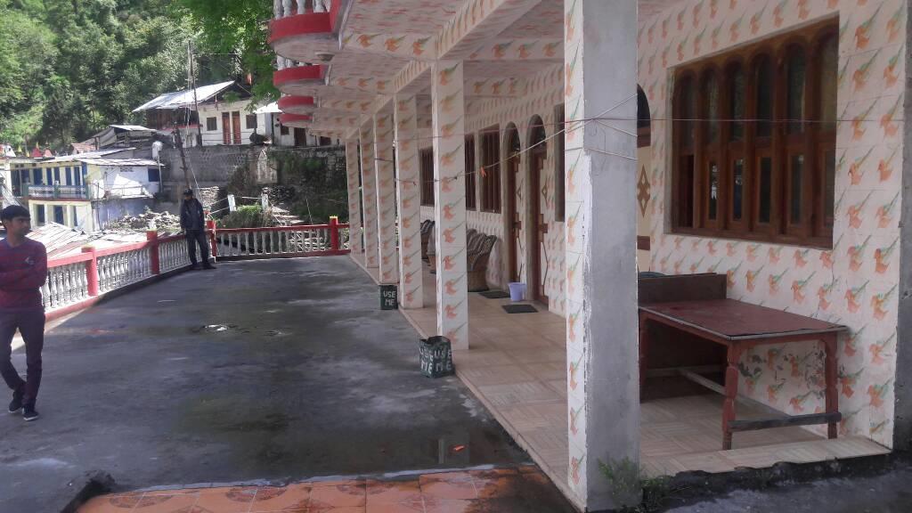 Shanti Kunjh Uttarkāshi Esterno foto